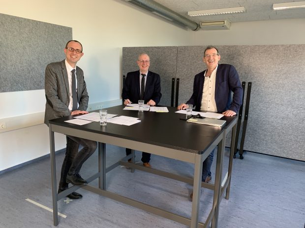 Beitragsbild zum Thema "Online-Sonderlehrveranstaltung „Digitale Transformation in der Öffentlichen Verwaltung in SH“" Beitragsbild zum Thema "Online-Sonderlehrveranstaltung „Digitale Transformation in der Öffentlichen Verwaltung in SH“"