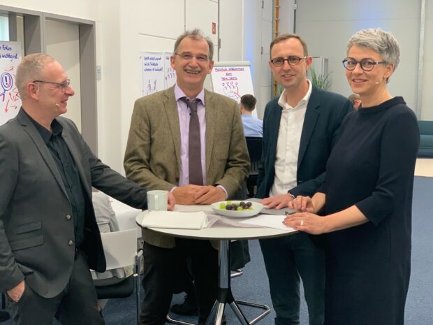 Fachtagung am 27. April 2023: New Work im öffentlichen Sektor in Schleswig-Holstein Fachtagung am 27. April 2023: New Work im öffentlichen Sektor in Schleswig-Holstein